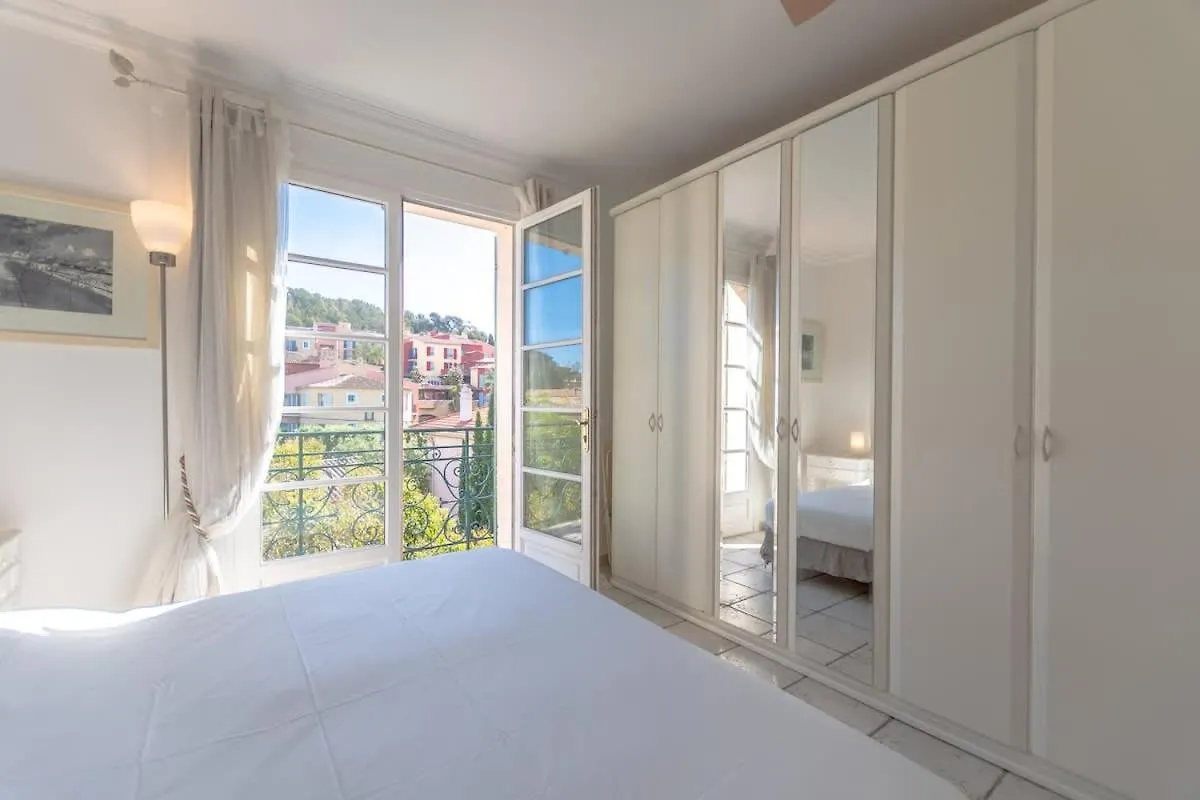 Appartement Centre Ville Place Des Lices Saint-Tropez 0*,  France